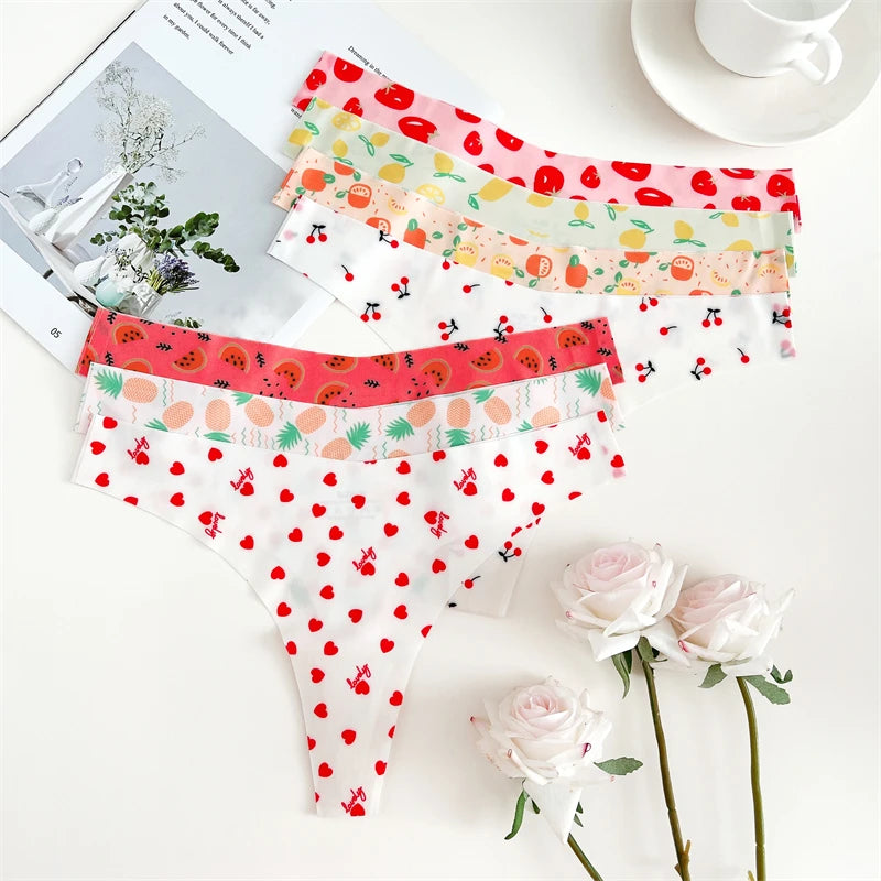 FINETOO 4Pcs Ultra Soft Underwear For Women Sexy Graphic Print Seamless Thongs